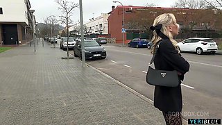 I Meet A Blonde Girl In The Middle Of The Street And We Fuck In Public - Angie Lynx