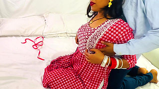 Desi Bhabhi Sex with Tailor Master in Hindi Clear Voice