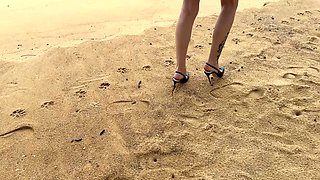 Black Classic Stiletto High Heels with No Back, 12 Cm Heels on Me and on the Beach, in the Sand