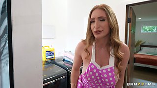 Glamour cougar temptress Skylar Snow thrilling adult clip