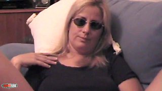 Martha : amateur cougar slut is fully revealed
