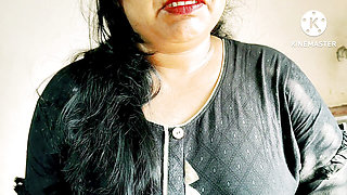 Indian Bhabhi Ki Majhedar Chudai In Hindi Audio Keychain