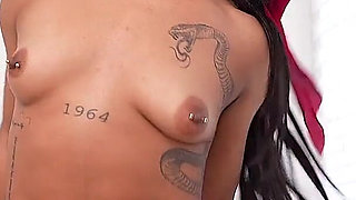 The Babysitter Naomie Discovers Sex