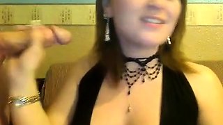 Smoking Hot Girl Gives a Blowjob on Webcam
