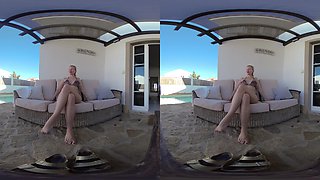 Heißes Bikinigirl Gibt Dir Wichsanleitung - Sexlikereal