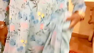 Tamil Desi Slutwife Renu Deepthroat Blowjob to Bull, Cuck Watches! Indianhotwifex