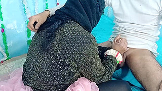 Hot Wedding Night Sex with Desi Bride in Hot Missionary Fucking, Suhagraat Hot Chudai of Hot Bride