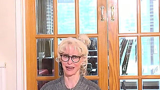 Auntjudys - Fit Mature GILF Dee Lite - Hot Yoga Workout