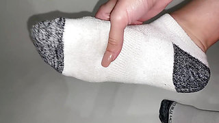 Foot Oil Massage in Ankle Socks