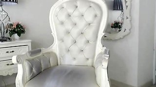 Big boob brunette masturbates on webcam