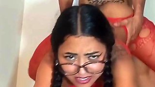 Flexible brunette latina with slim body works wonders at porn casting