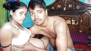 Indian bhabhi fast time hard pussy sexy with full bihari dirty roleplay