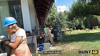 Hunt4k. sexy fanta sie nails with aged hunter for her annual cheque in public