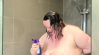 Walk in Showers Just Hit Differently