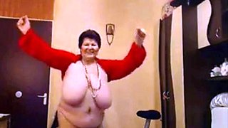 Big-Titted BBW Granny Dances on Webcam
