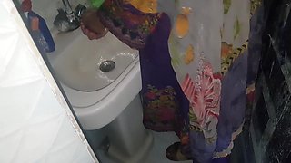 Nude Sexchat Amazing Gand In Washrooms - Devar Bhabhi