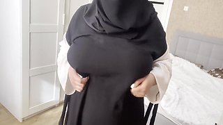 Algerian Aunty With Big Tits In Hijab