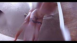 Fucking a Client in the Gym Showers
