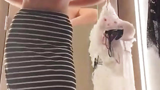 Extreme masturbate in changing room