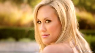 Poolside Passion - Starring: Brandi Love - PornFidelity