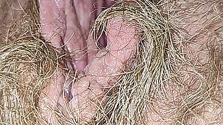 Big Load of Pee From Hairy Pussy