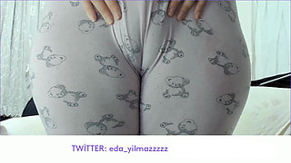 Camel Toe- Camel Toe- Cameltoe- Turkish MILF- Turkish Porn- Pajamas- Pussy- Turkish Disclosure- Disclosure