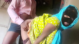 Deluwara Bhabhi Village Hot Girls Sex in Home