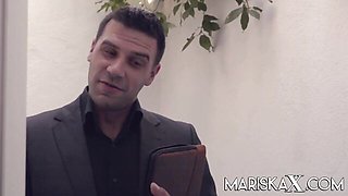 Mariska X - shaved xxx