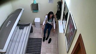 amateur vip ass masturbating on live webcam