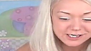 Chatting on My Web Cam and Masturbating with Lil Lexy