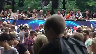 Flashing and Fucking In Public: Big Ass, Blowjob  Amateur Porn