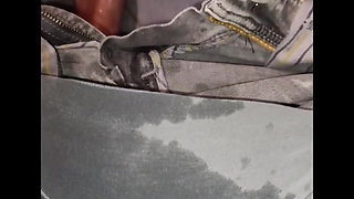 Pissing My Jeans Is Such a Turn-on