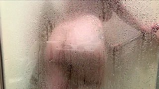 Big boobs milf masturbates with her dildo