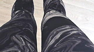 Pee Desperation in My Gym Leggings