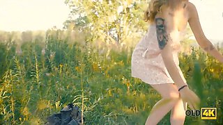 Old4k. skinny has porno with aged guy who cums on glasses outdoors