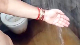 Sexy Indian Bhabi Pussy Show