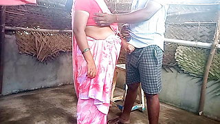 Indian Saree aunty very hot fuck in young boy