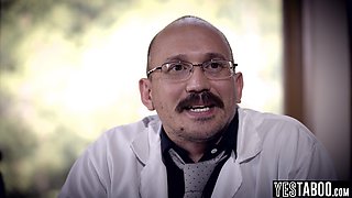 Perv doctor wants to watch patients pound