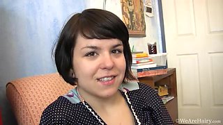 Get to know Juliete March - WeAreHairy