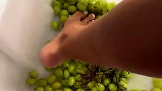 Amateur porn Gives Us Some Foot Fetish Aurora