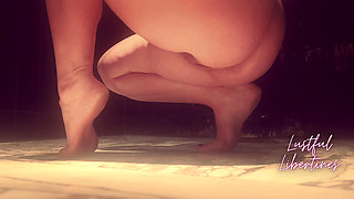 Sexy Crouching Pee