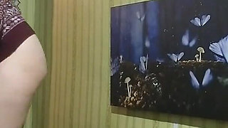 Behind the Scenes Footage of a Bare-ass Sex Bed Transfer