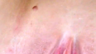 How to Give Your Girl a Bath