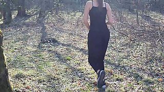 Just a tall girl pissing and flashing outdoors