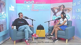 Mexican woman tries out a hot machine in Colombia and reveals her sexual secrets