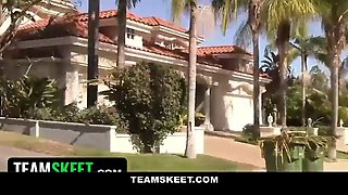 Chocolate teenager Tamra Millan likes riding my dick outdoors