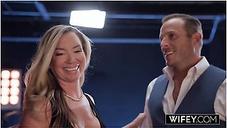 Spit-roasted Hotwife Callie Carter Takes A Massive Bbc Creampie