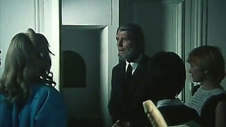 Torn Panties, Residents with Buttocks Down (1980)