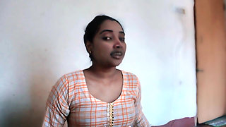 I Share My Bed with My Stepsister and I Seduced Her to Have Sex with Her