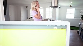 Pervmom - stepson accidentally spotted his stepmoms nudity when he walks-in into her room